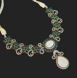 Beautiful flower motif with MOP accent