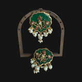 Stunning Inlay pendant set on delicate hasli chain