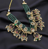 Delicate heritage set with chaandbaali accents
