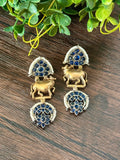 Dual tone earirngs with Nandi motif