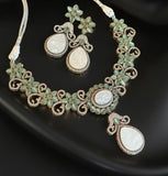 Beautiful flower motif with MOP accent