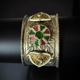 Dual tone kada with Jadau accent