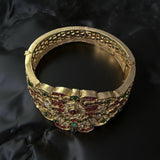 Thick temple bracelet with jadau look alike stones