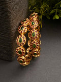 Delicate temple bangle set with oval motif