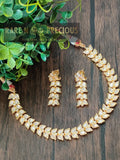 Delicate leaf design kundan set